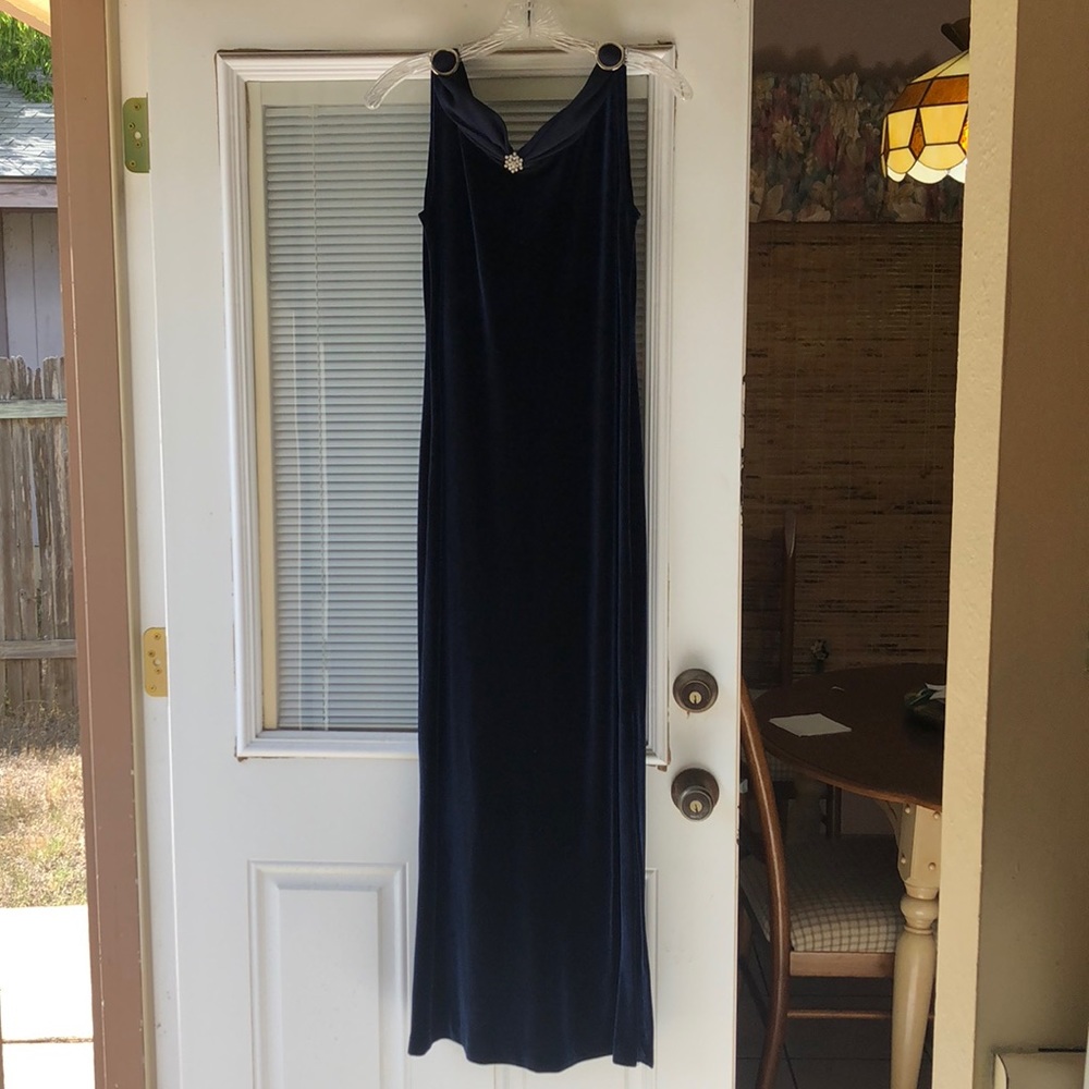 Scarlett Navy velvet floor length dress size 3/4